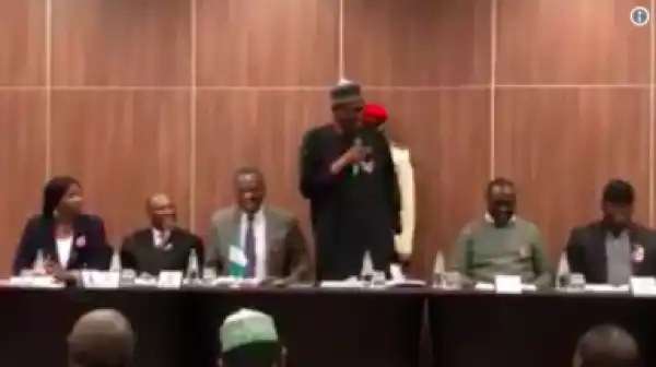 See The Moment President Buhari Denied Being A Clone
